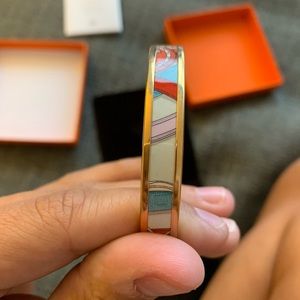 Hermès Bangle - like new